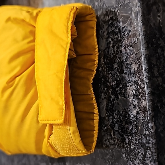 North Face Retro Nuptse Jacket - Picture 7 of 7